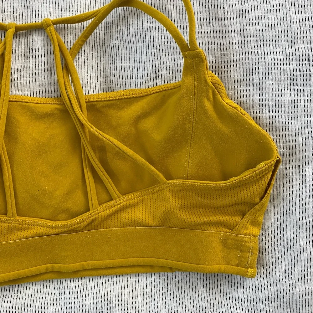 Athleta Bra Womens S - Picture 4 of 4